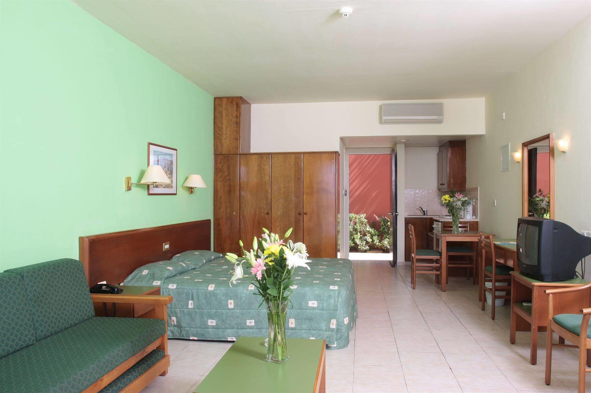 Panas Holiday Village Ajia Napa Zewnętrze zdjęcie